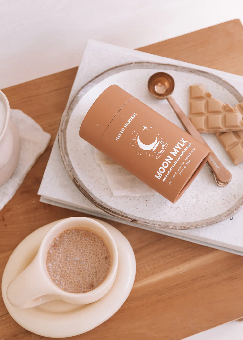 NU HARVEST WHITE CHOC CARAMEL SWIRL MOON MYLK